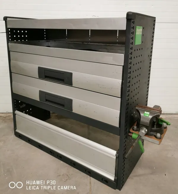 Bott Custom L1 Huoltoauton pohja ruuvipuristimelle - Käytetty image 3