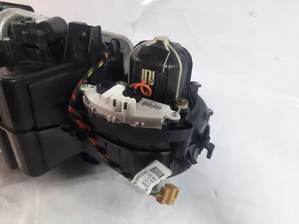 Volkswagen Atlas 18- Achterverwarming 3QF820003G image 2