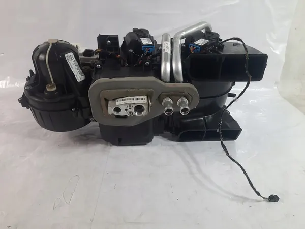 Volkswagen Atlas 18- Achterverwarming 3QF820003G image 4