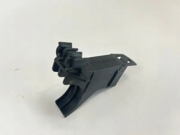 Suporte cabo braço traseiro Mercedes W124 OEM image 3