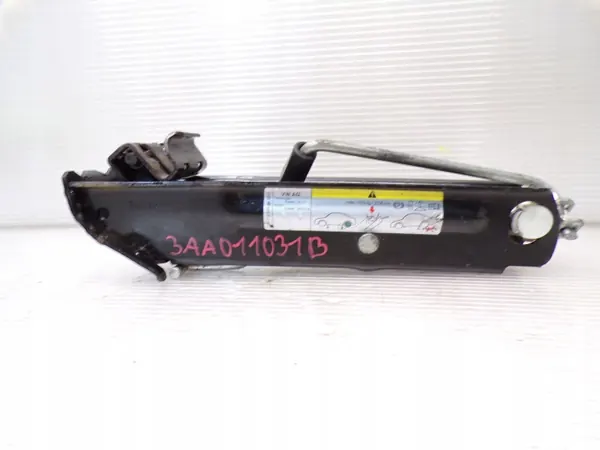 Macaco Volkswagen usado OEM 3AA011031B para Passat CC image 2