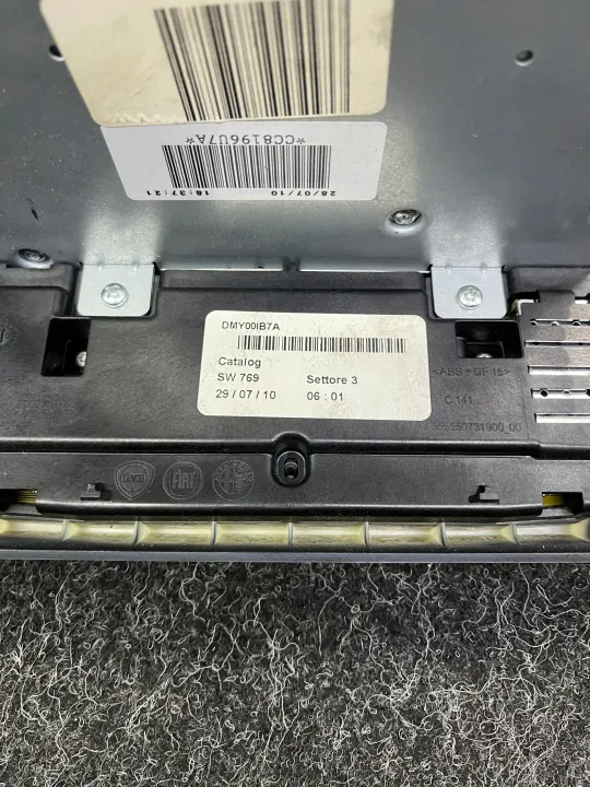 Fiat Croma II Lift 2009 Radio OEM 735504287 image 8