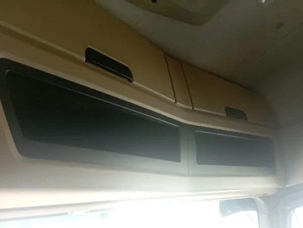 Cabine Complète Mercedes Actros MP4 - État Occasion image 4