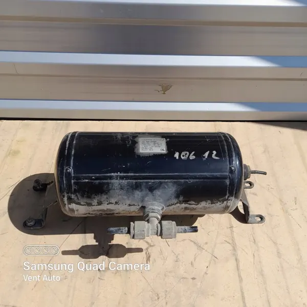 Ilmasäiliö DAF XF 106 OEM 1850684 5,5L image 2