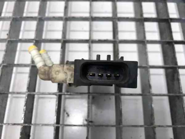 Sensor Temperatura SCR OEM 4307786 para DAF XF image 3