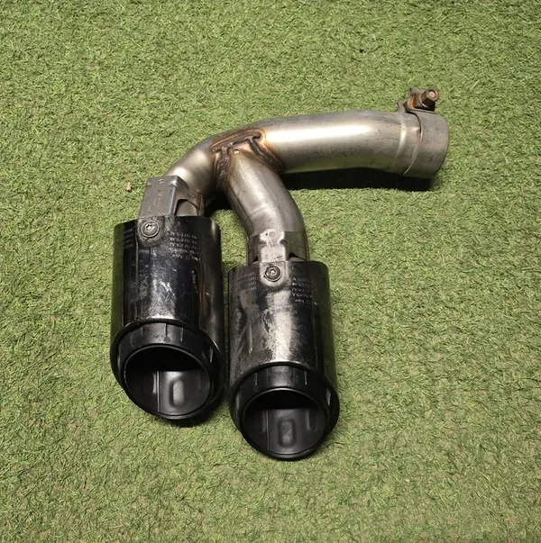 Ponta de escape Porsche Cayenne 9Y0 image 2