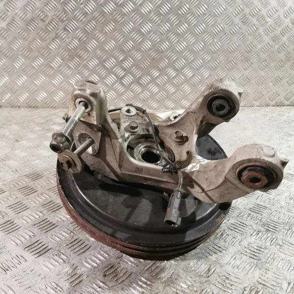 Ford Mustang VI 2016 Hinterradnabe OEM FR3C5A970BB image 9