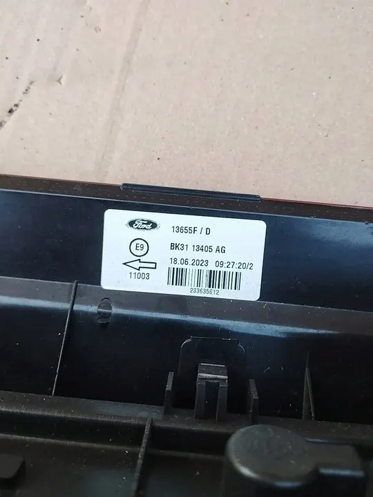 Lámpara trasera izquierda Ford Transit VII (2013-) BK3113405AG image 2