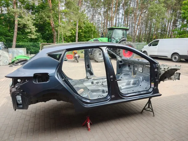 CUPRA SEAT LEON IV 23r Rechter Middenpilaar - OEM image 5