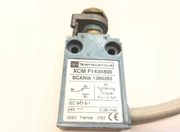 Interruptor de pedal de freio SCANIA image 3