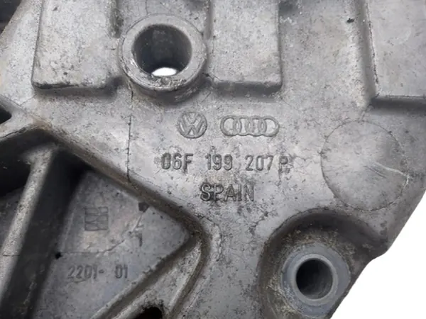 Support moteur droit OEM 06F199207P pour Audi S3 8P image 5