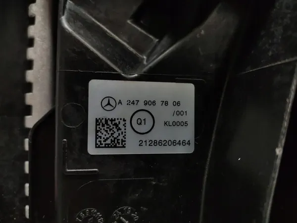 Complete Radiateurs A-Klasse W177 CLA C118 W247 250e Hybrid A2479067806 image 3