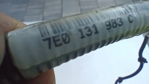 VW T6 AdBlue-slang OEM 7E0131983C - Gebruikt image 7