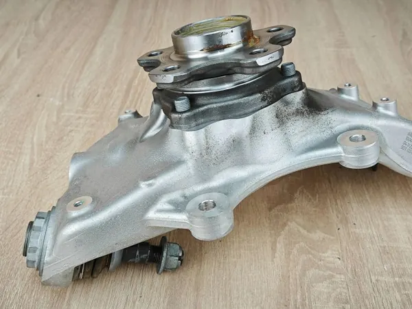 Etuvasen ohjausnivel OEM 6884385 BMW 840i image 5