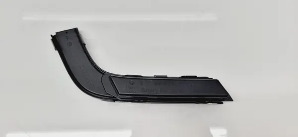 Rejilla Derecha Audi A3 8V S-Line OE 8V3807008 image 2