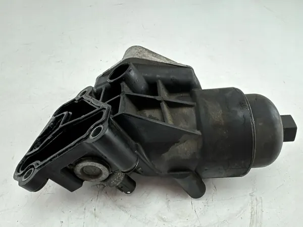 KIA Rio 2012 Oljefilterfäste image 8