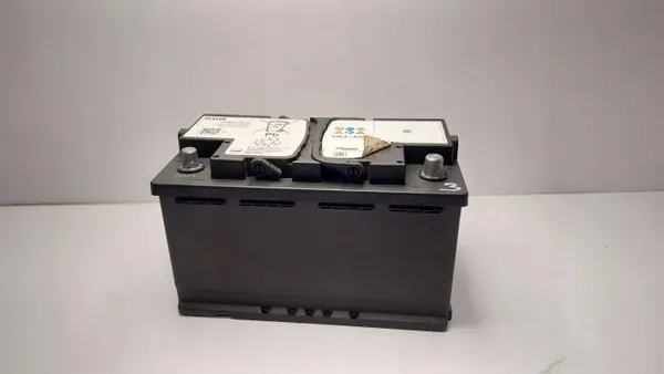 BMW AGM Accu 80Ah 800A 12V OEM 9381775 image 2