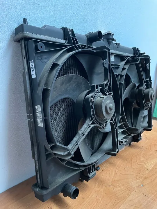 NISSAN ALMERA N16 1.8 Ventilador Radiador 21400 HSB00 image 2