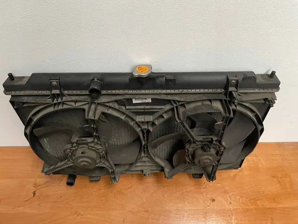 NISSAN ALMERA N16 1.8 Ventilador Radiador 21400 HSB00 image 4