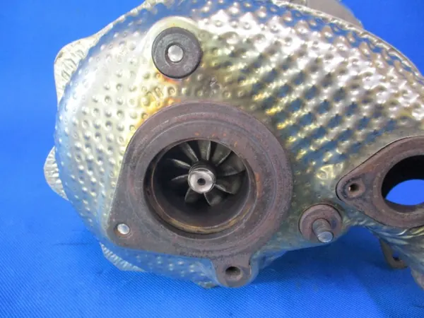 Audi OE 059145874E Lader, Gebraucht image 4