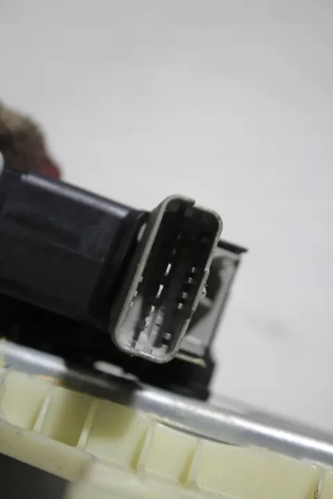 Mecanismo de janela dianteira esquerda Dacia Logan III image 4