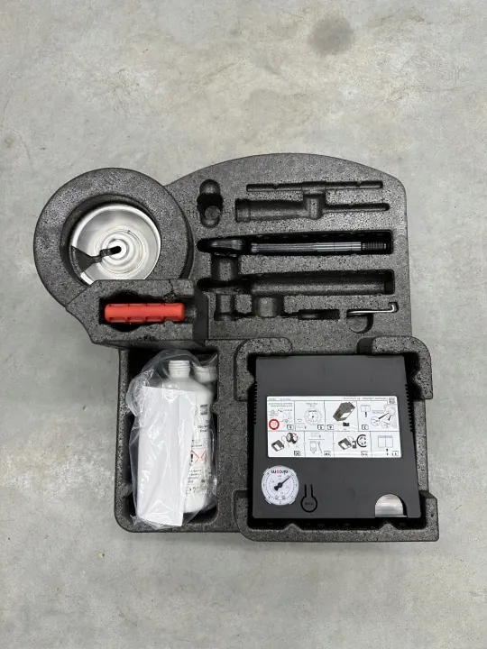 Kit Espuma Maletero OEM 760012115H Touareg III image 2