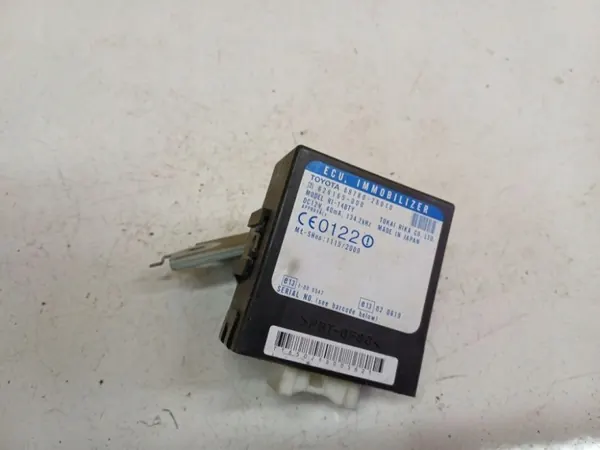 Ordinateur d'immobilisation OEM 8978028040 Toyota Previa image 3