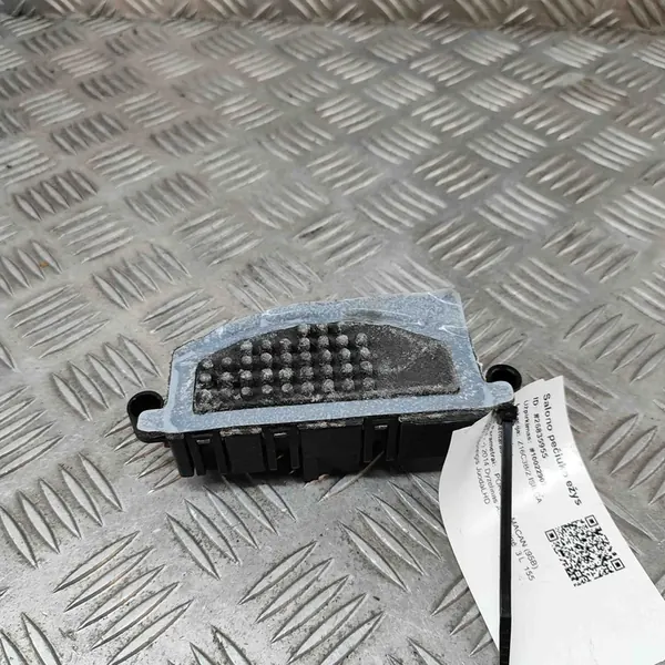 Porsche Macan (95B) 2014 Verwarmingsweerstand 8T0820521E image 3