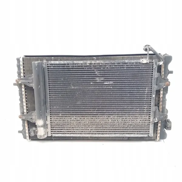 Radiador Skoda Fabia Mk1 2004 6Q0121207F image 6