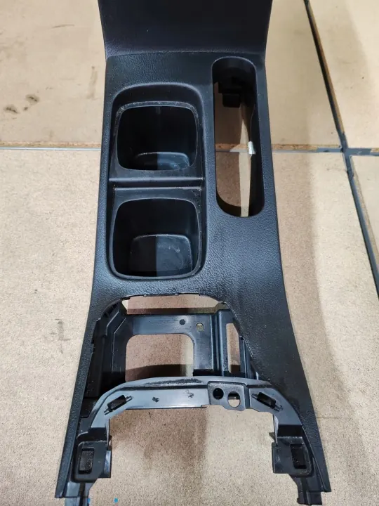 Apoio de Braço Suzuki Vitara III Peça OEM - Usado image 3