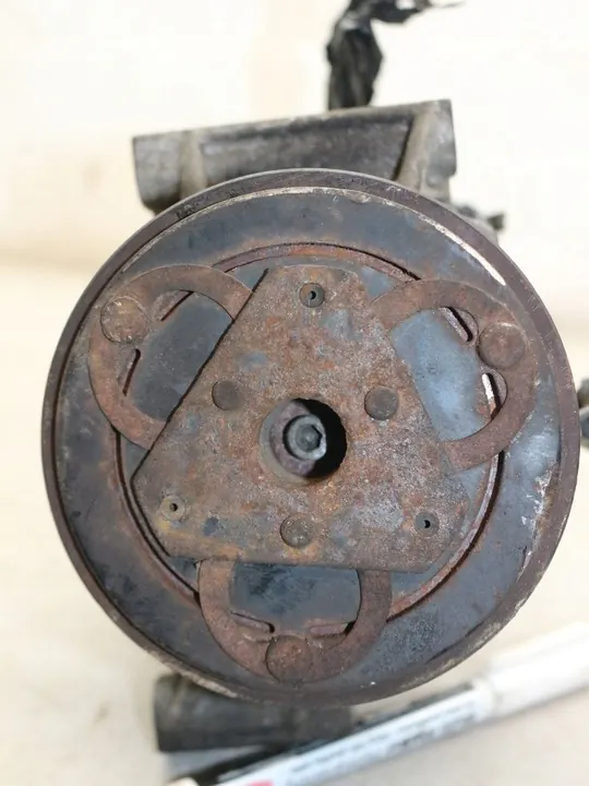 Compressore aria condizionata Nissan OE 92600CJ70A image 4