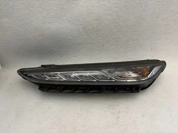 Vänster LED DRL Strålkastare OEM 92207-J9000 Hyundai Kona image 2