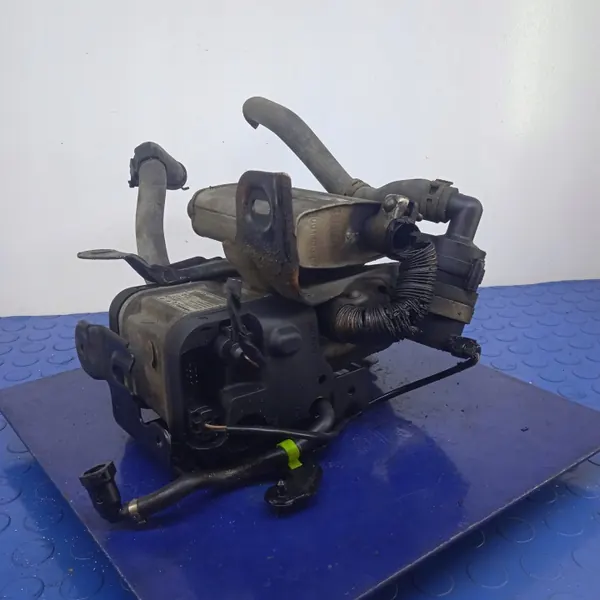 Volkswagen Touran Webasto verwarming OEM 1K0815005FP image 2