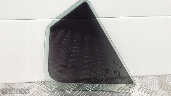 Kia Rio oven lasi OEM e1143r000381 - Käytetty image 3