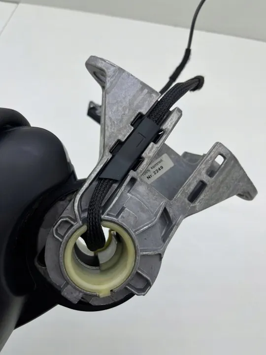 F55 middenconsole armsteunheffing - Gebruikt OEM-onderdeel image 5