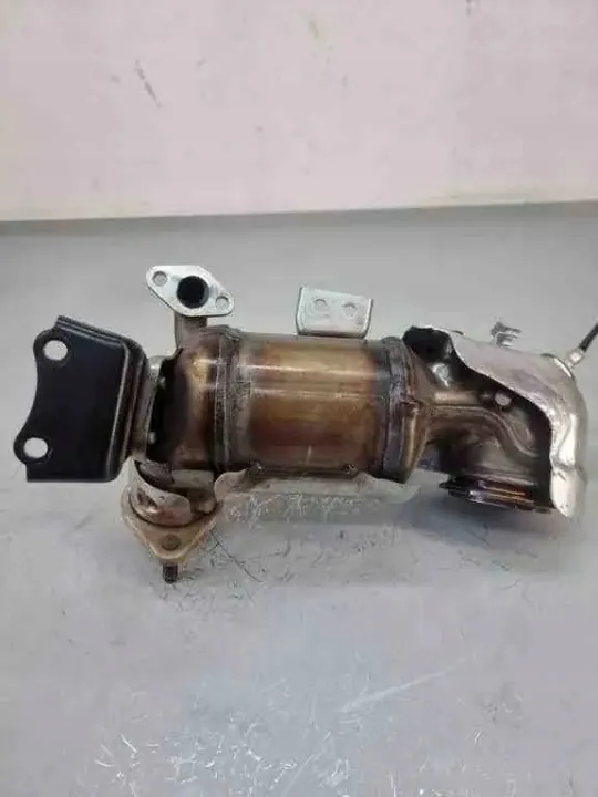 Kia Katalysator OEM 2853008130 - Begagnad image 4