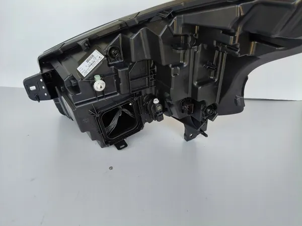 Oikea Ajovalo Renault Trafic III Lift Full LED image 5