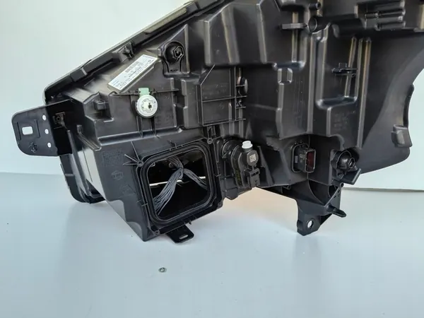 Oikea Ajovalo Renault Trafic III Lift Full LED image 6