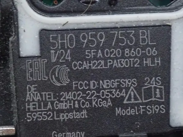 Chave OEM 5H0959753BL para VW Golf VIII - Usada image 3