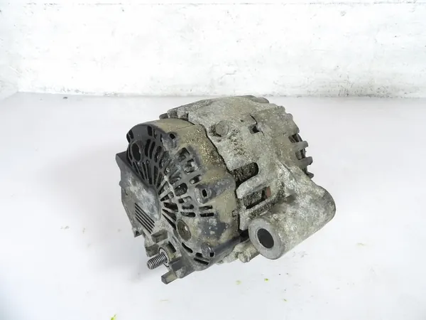 OPEL INSIGNIA A 2.0CDTI Vaihtovirtageneraattori image 2