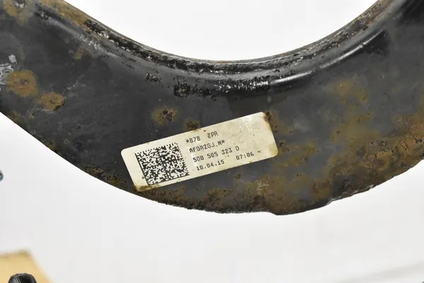 Mozzo posteriore destro 5Q0505436F Audi A3 8V Golf VII image 4