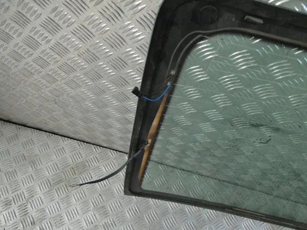 Begagnad Audi OE Bakruta OEM 8Y5845501 för A3 8Y Sedan image 5