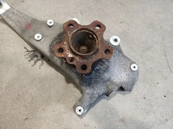 OEM 6884379 Framhjulsnav vänster för BMW 7-serien image 6