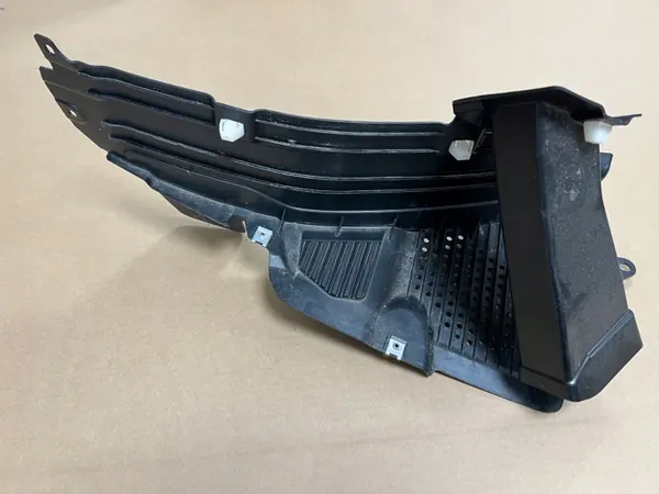 Aile avant droite Audi Q8 E-Tron OEM 4KE853888E image 2