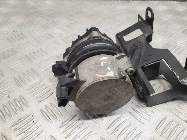 Pompe à eau Audi Q7 OEM 8K0965567A - Occasion image 5