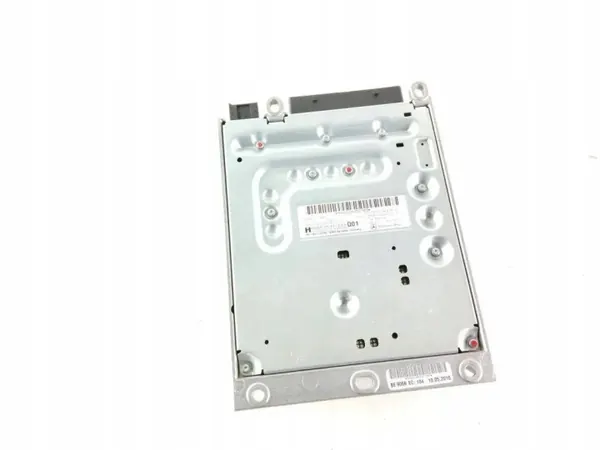 Mercedes W212 Radio Tuner Versterker OEM A2128700194 image 5