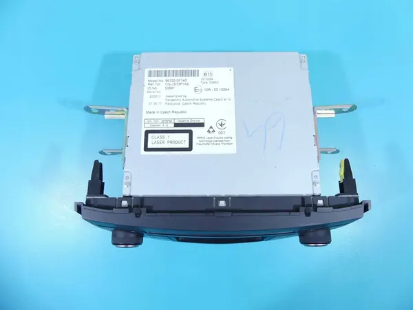 Toyota Verso 09-18 Werksradio OEM 86120-0F140 image 4