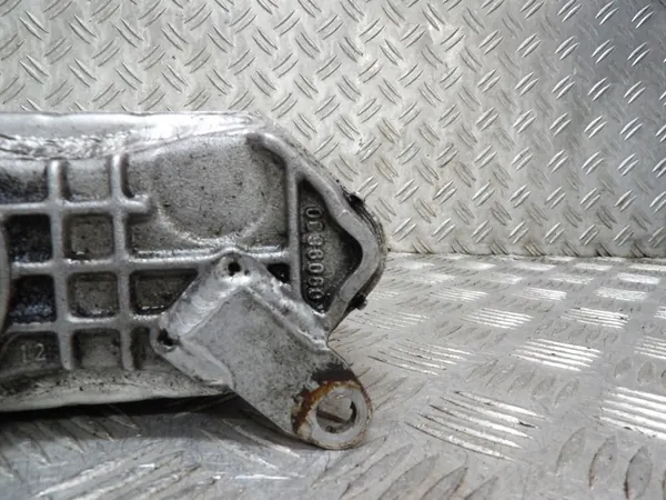 Base de filtre à huile JEEP CHEROKEE KJ 2.8 CRD image 3