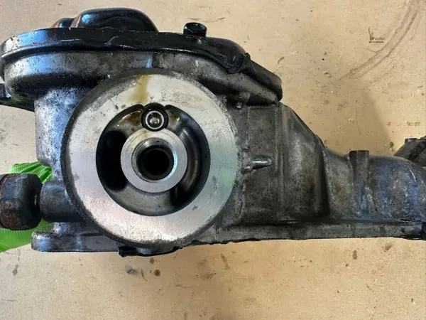 Öljypannu Nissan 370Z G37 FX37 3.7 V6 VQ37 OEM image 3