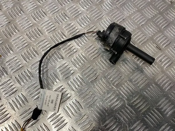 Vattenpump Mercedes-Benz S W221 A22183000 image 2